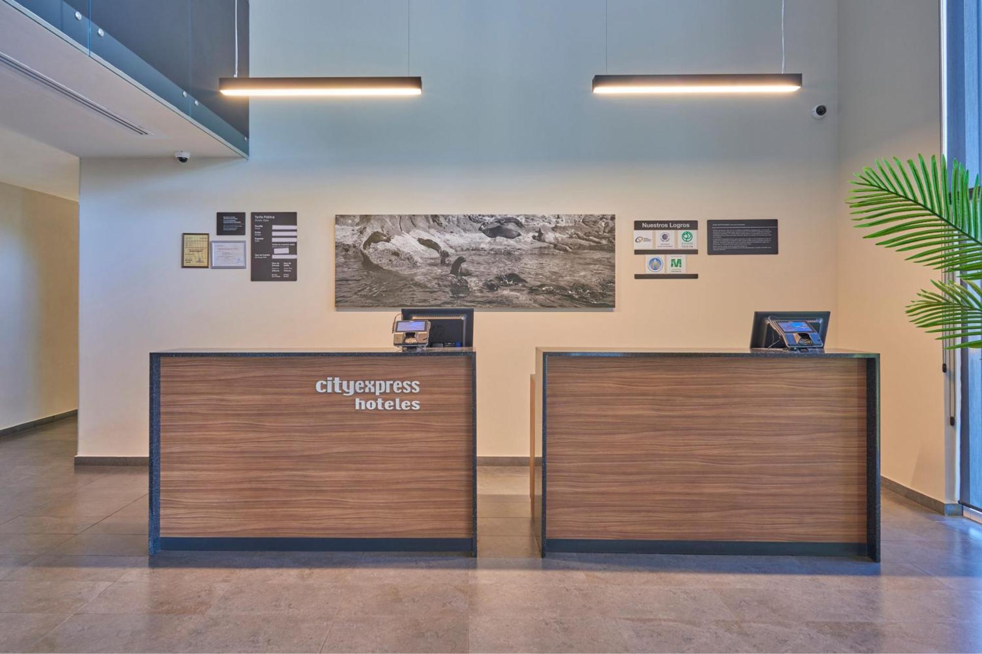 City Express By Marriott Guaymas Ngoại thất bức ảnh